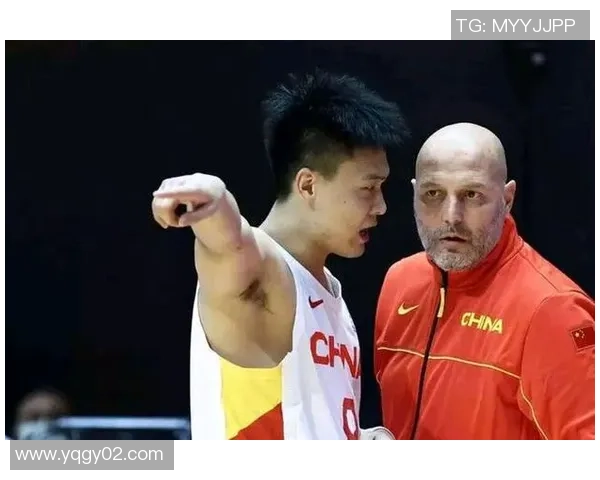 中国男篮红队精彩对决菲律宾男篮全场录像回放与精彩瞬间分析 中国男篮红队精彩对决菲律宾男篮全场录像回放与精彩瞬间分析