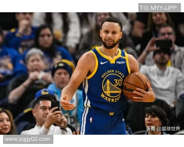 湖人勇士圣诞大战精彩回放全景解析与赛后精彩瞬间回顾 湖人勇士圣诞大战精彩回放全景解析与赛后精彩瞬间回顾