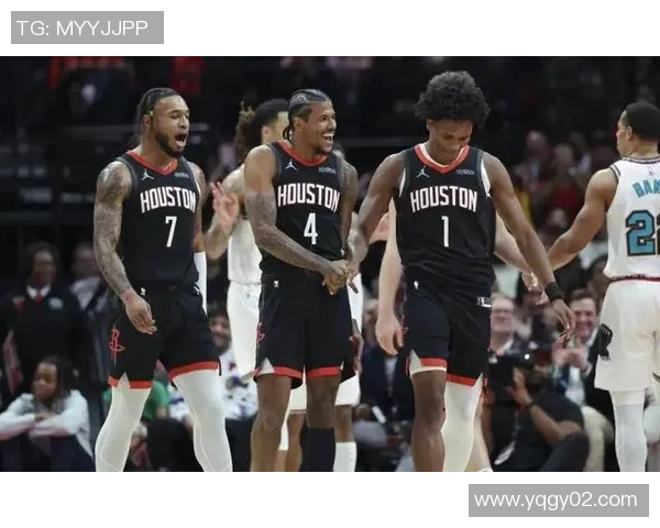 火箭队与灰熊队精彩对决回顾10月3日比赛录播全程回放