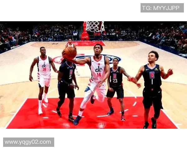 2017年东部半决赛骑士与猛龙第四场激战回顾与精彩瞬间解析